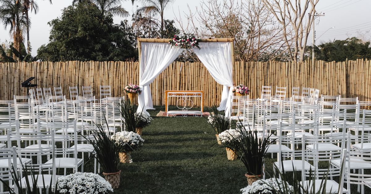 Exploring Linen Options for Formal Events